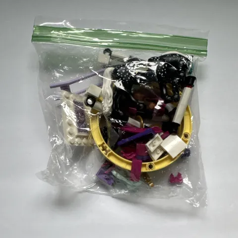 LEGO® Friends Lot of pieces. One horse and 2 characters.