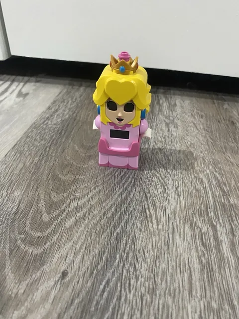 LEGO Super Mario Adventures With Princess Peach Interactive Figure Retired Rare