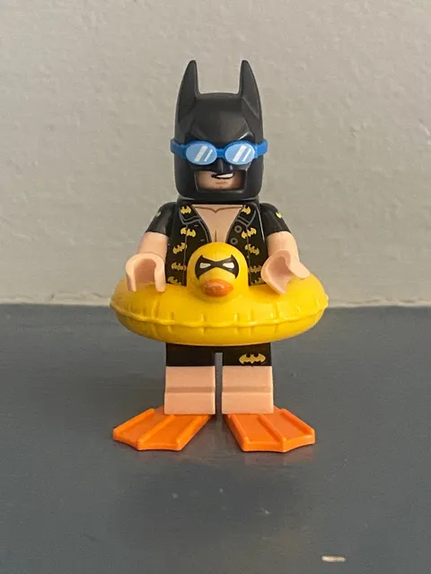 LEGO 71017-5 Vacation Batman Minifigure Complete Duck Float Flippers 2017