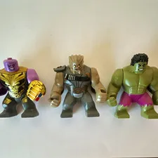 LEGO Minifigures Plastic Hulk & Thanos (Infinity Gauntlet) - Lot of 3