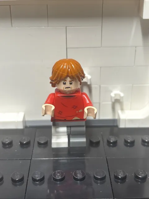 LEGO Harry Potter Genuine Minifigure hp328 Ron Weasley set 76398 RETIRED