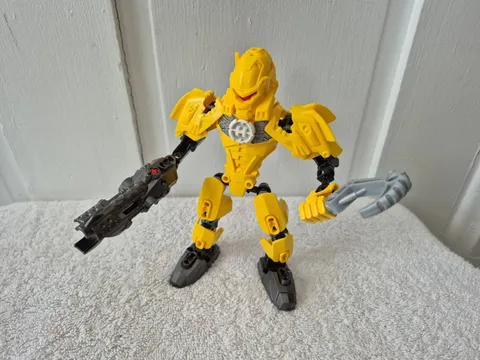 LEGO Variant MOC 6200 Hero Factory Evo all yellow armor