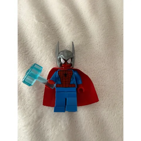 LEGO Marvel Spider-Man Minifigure with Thor Helmet Cape and Blue Hammer Mjolnir