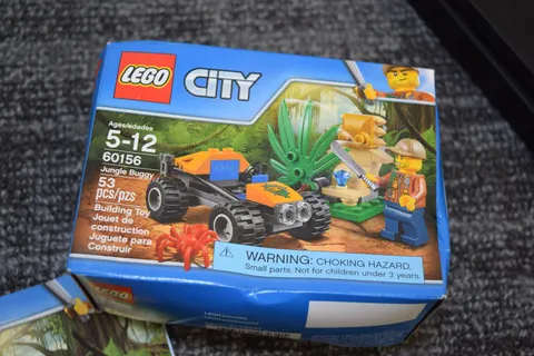 LEGO City: Jungle Buggy (60156) 100% complete w/ minifig & instructions OPEN BOX
