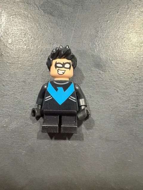 LEGO nightwing minifigure short legs mighty micros