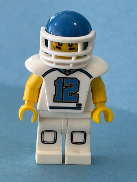 LEGO Collectible S8 Fig col117 - Football Player - Light Scratches/No Crack