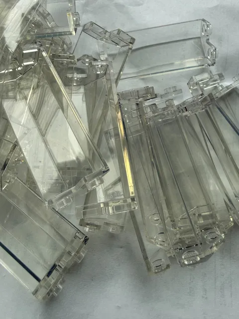 LEGO- NEW-#78594- TRANS CLEAR -PNEL 2 X 2 X 5 CORNER WALL-2 PIECES