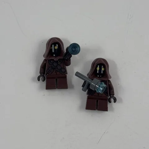 LEGO Star Wars Jawa Minifigure Lot x2 w/ Ion Blasters