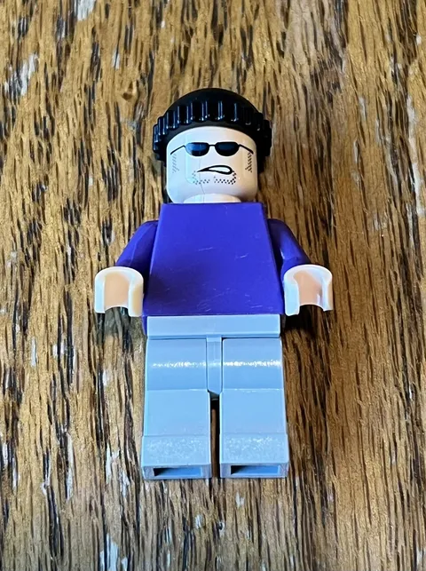 LEGO Batman 7782 Joker’s Henchman Minifigure bat007 READ DESCRIPTION