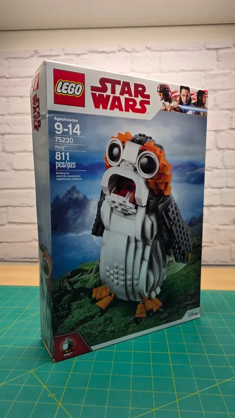 Genuine LEGO Star Wars Porg Retired Set #75230 New in Box