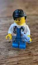 Lego MALE DOCTOR Hospital Minifig White Lab Coat Torso  Man Nurse With SHOT