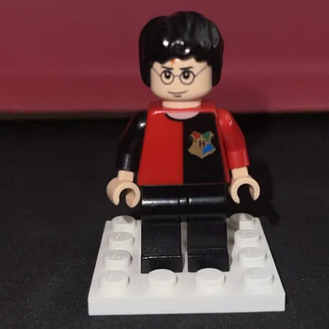 LEGO Harry Potter Minifigure Harry Potter Tournament - Uniform Paneled Shirt