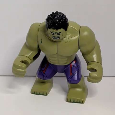 LEGO Hulk Bigfig Minifigure Green with Purple Pants, 1 Piece