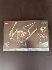 LEGO Star Wars Ultimate Collector Series TIE Interceptor Set 75382