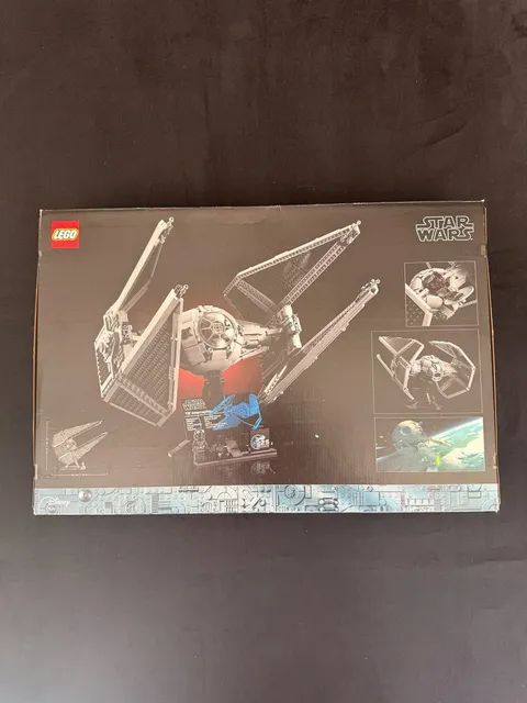 LEGO Star Wars Ultimate Collector Series TIE Interceptor Set 75382