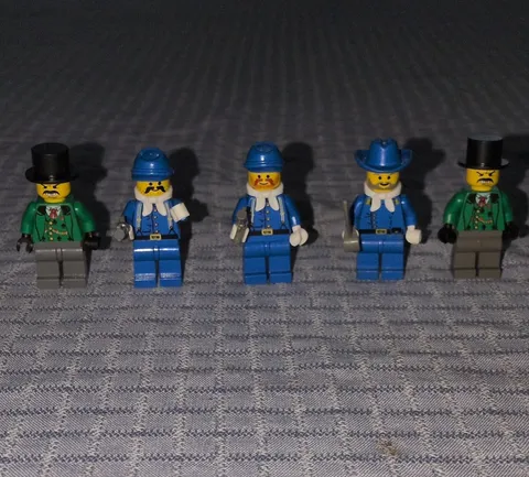 LEGO Minifigures Lot of 5: 3 Blue Uniforms & 2 Green Jackets w/ Top Hats