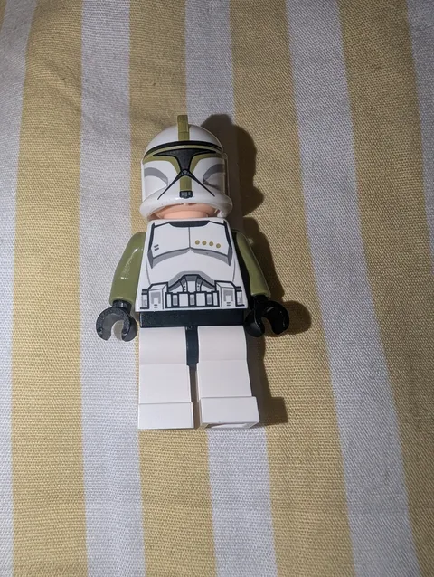 LEGO Star Wars - Clone Trooper Sergeant - Mini Figure / Mini Fig