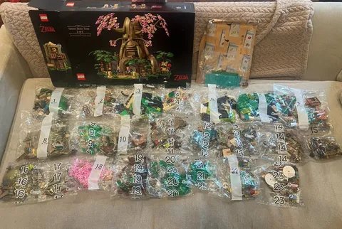 LEGO 77092 The Legend of Zelda: Great Deku Tree 2-In-1 100% Complete open box