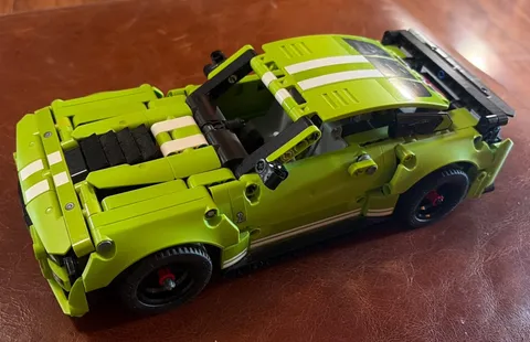 LEGO 42138 FORD MUSTANG GT500  No Manual I Think It’s Complete But Not Sure ￼