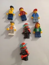 Lego CITY 60092 60192 60082 Submarine, Police Boat  beach buggy 9 minifigures