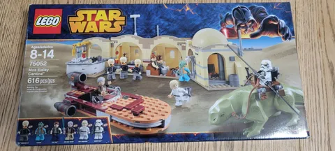 Lego Star Wars Mos Eisley Cantina (75052) 616 Pcs UNOPENED