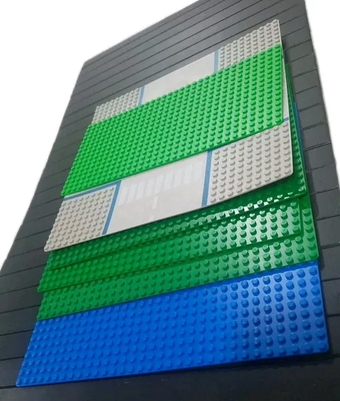 Lego Lot of 6 Baseplates 4x  32x32, 1x Bright Green 16x32, 1x Crossroads 32x32