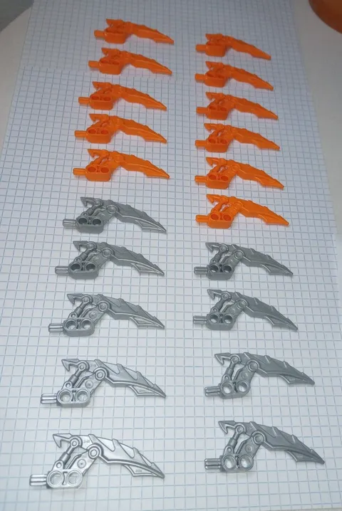 20 Bionicle Weapon Lego 57563 Orange and  Pearl Light Gray Mahri Matoran Blade