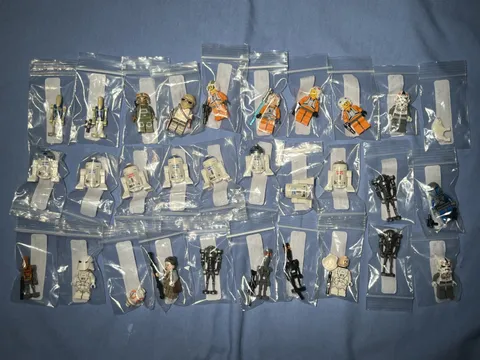 Lego Star Wars Minifigures-LOT OF 30-With Weapons & Accessories /$414 eBay Value