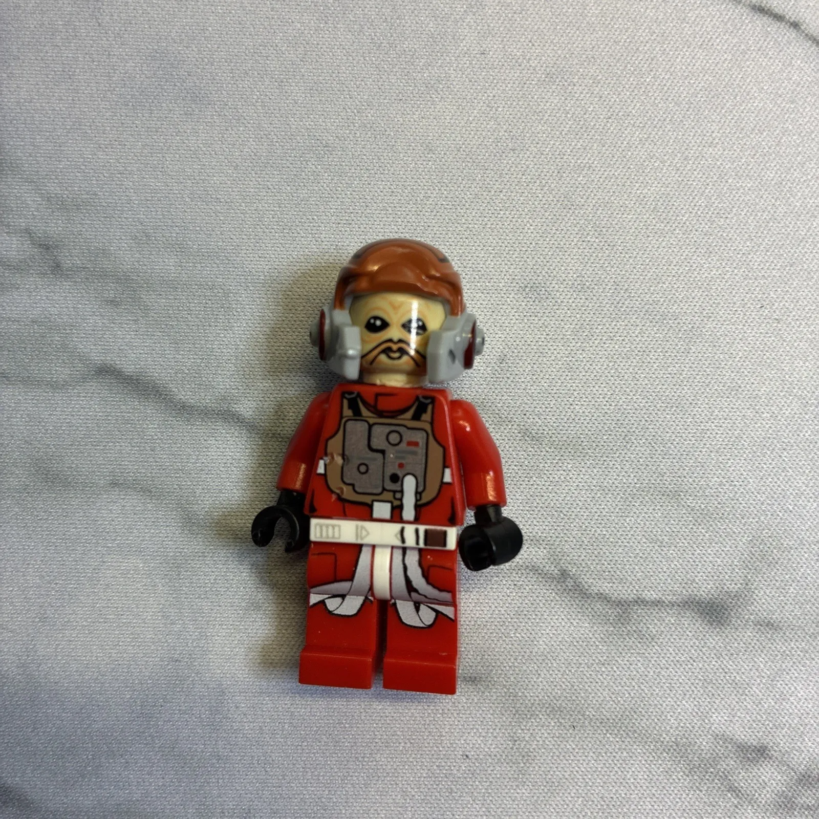 LEGO Star Wars Minifigure Ten Numb Red Jumpsuit SW0556 From Set 75050 B-Wing 9