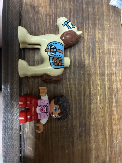Lego Duplo Tan Horse Baby Foal Pony W/ Little Girl Toddler