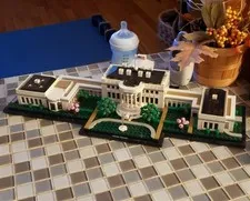 LEGO Architecture 21054 - White House, Retired, Instructions Included, No Box