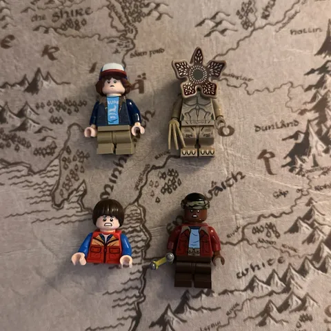 LEGO Stranger Things Minifigures Dustin Demogorgan Will Lucas authentic 75810