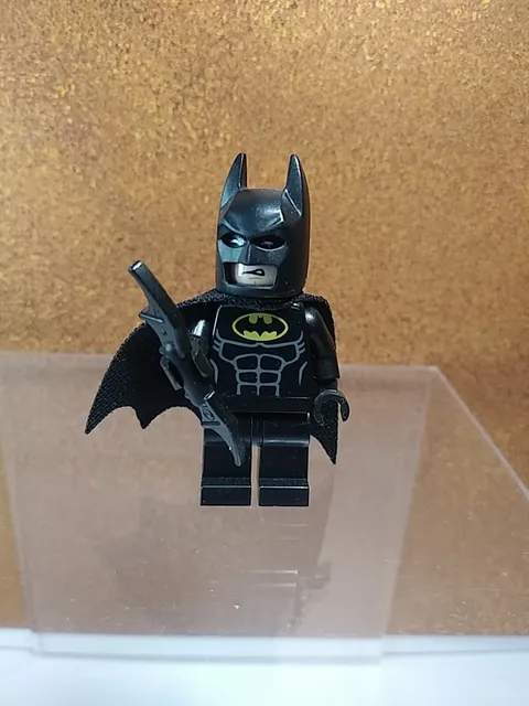 LEGO DC Super Heroes Batman minifigure.