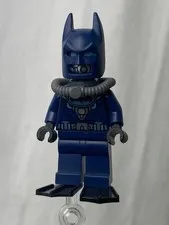 LEGO Minifigure sh0097 Batman 2014 Dark Blue Wetsuit Flippers 76010 Penguin Rare