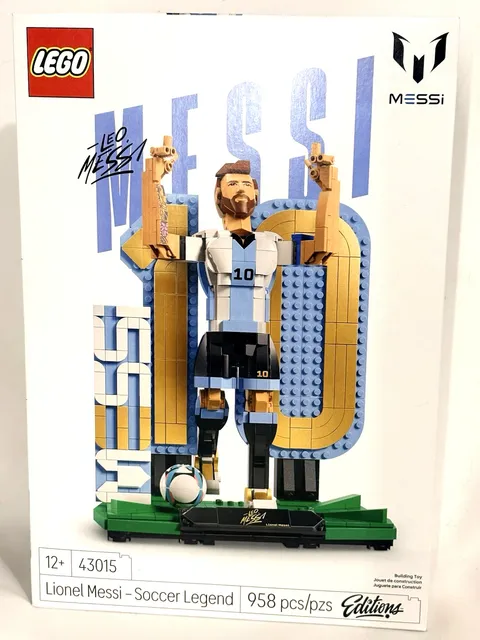 LEGO Editions Lionel Messi Soccer Legend 43015 - 958 Pcs - NEW & SEALED