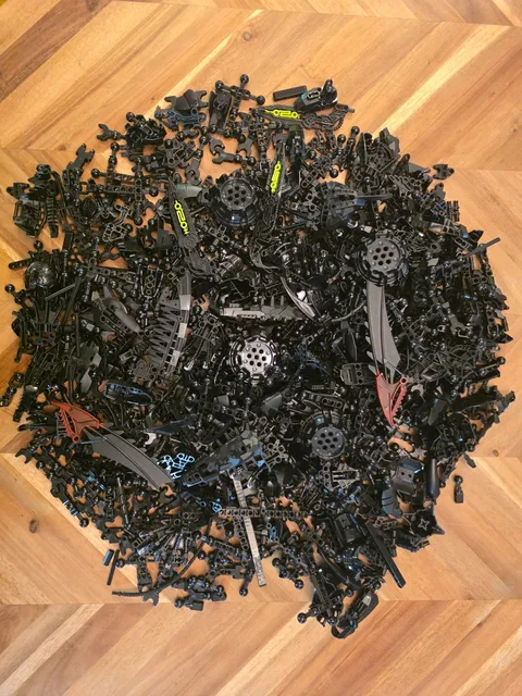 1 Pound Black Lego Bionicle Parts Lot (16 Oz) Various Types -Great Condition