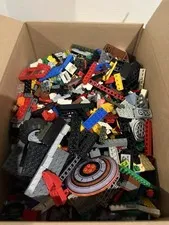 Bulk Legos 10LBS aprox (pieces, bags, mini figures parts)