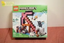 LEGO Minecraft The Pickaxe Mine 21277