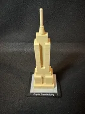 LEGO ARCHITECTURE: Empire State Building (21002)