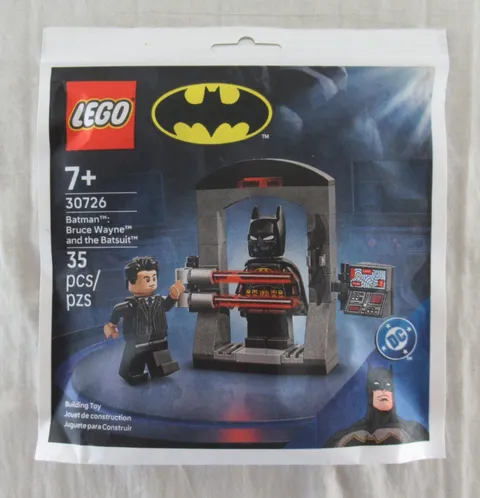 Lego DC Batman Bruce Wayne & the Batsuit Minifigure Polybag Set #30726 2026 MISB