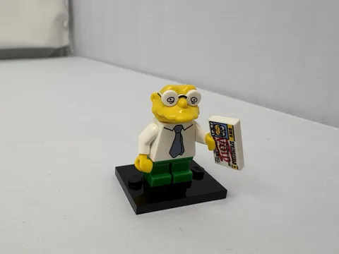 LEGO Hans Moleman minifigure CMF Series Simpsons 71009