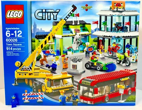 LEGO (60026) City: Town Square - New Sealed Retired Bus Construction Bike Castle