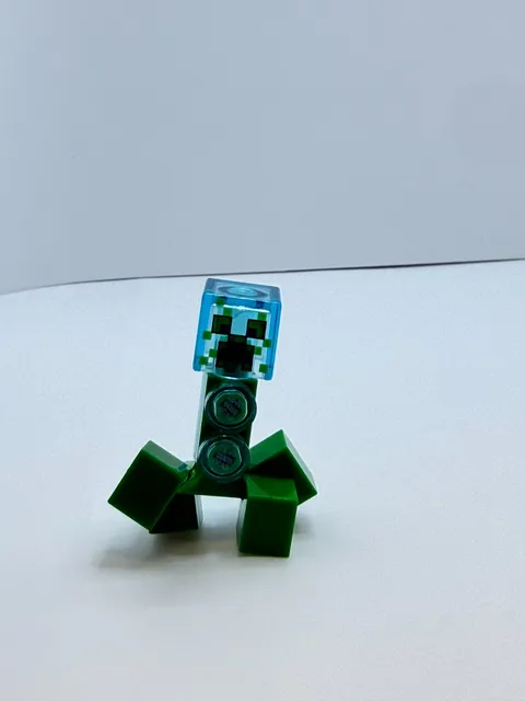 Lego Minecraft Charged Creeper Minifigure min052