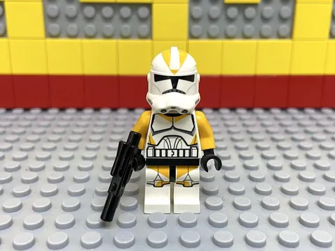 LEGO Star Wars Clone Trooper 212th Battalion Assault Brigade Minifigure 75013