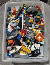 17.5 Lbs of Lego Only!! Legos bricks, Trains, Boats Random Parts Misc