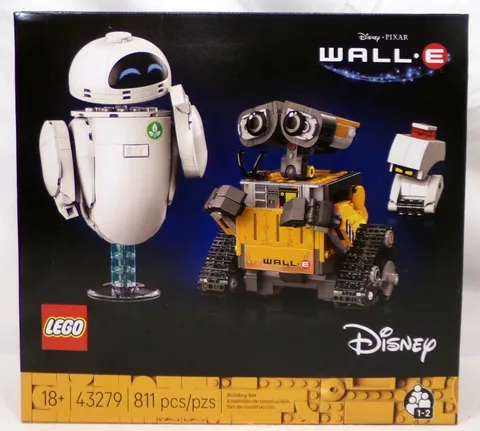 LEGO Disney Pixar 43279 WALL-E and EVE 811 Piece Set 2025 New Sealed