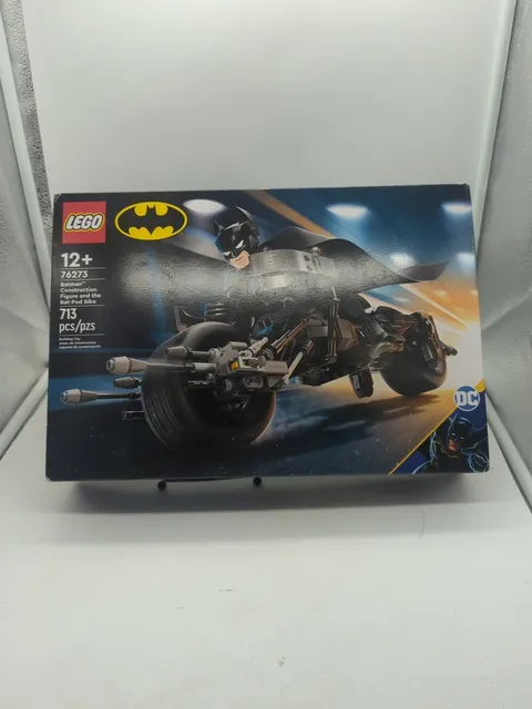 LEGO Batman Construction Figure & Bat-Pod Bike Set 76273, 713 Pieces NEW