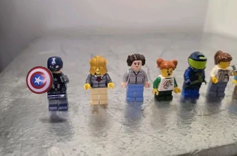 LEGO Minifigure Lot – Marvel Captain America + City Civilians, Space, Racers 