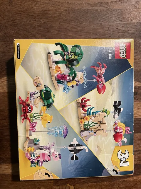 LEGO Creator Sea Animals 3-in-1 Set 31158 421 pcs Age 8+ Boxed