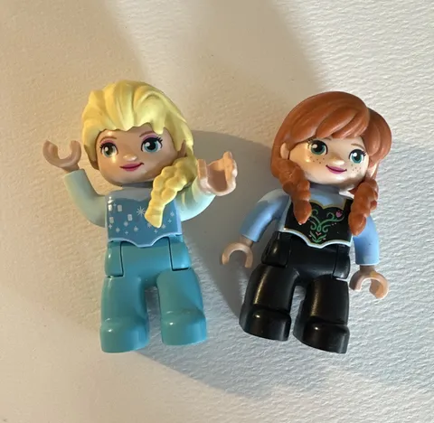 LEGO Disney Frozen Elsa & Anna Minifigures Lot of 2 Figures Plastic Age 4+